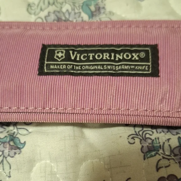 Victorinox Purple and Gray Messenger Bag/Computer Bag - Picture 2 of 12